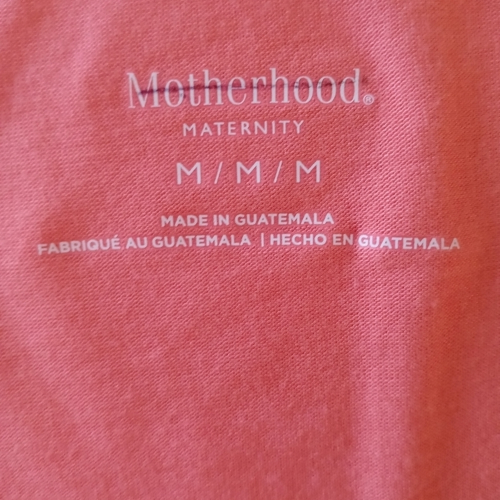 NWOT Motherhood Maternity Top Short Sleeve . Size M. - Picture 3 of 6